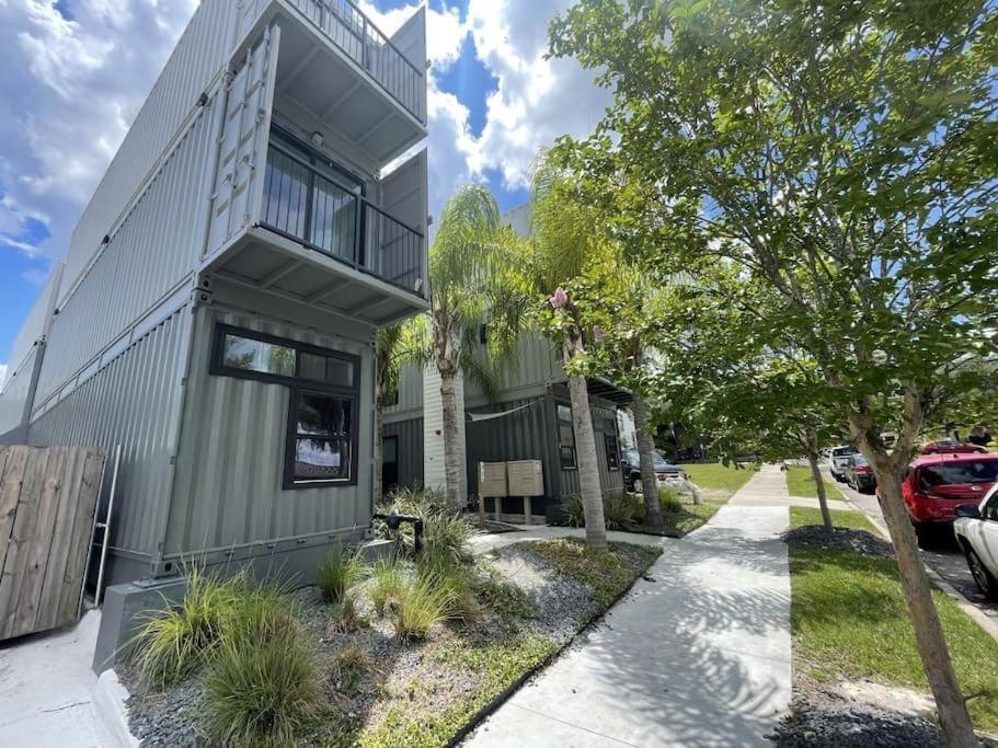 Hip Container Apt - 5 Min Walk To Tiaa Bank Jacksonville Exterior photo